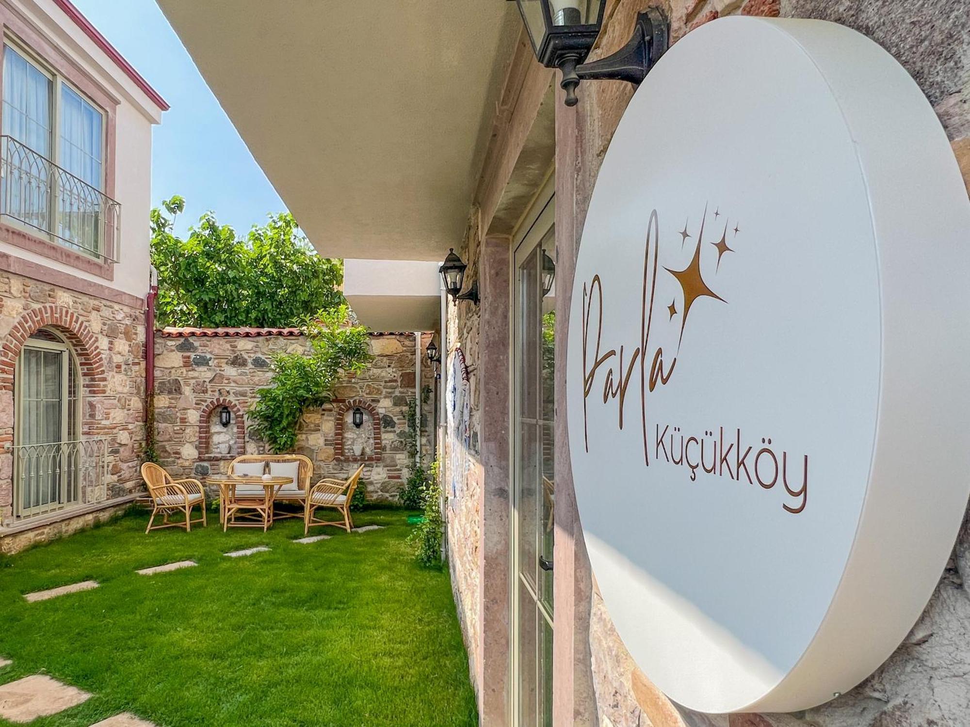 Ayvalı Parla Kuecuekkoey酒店 外观 照片